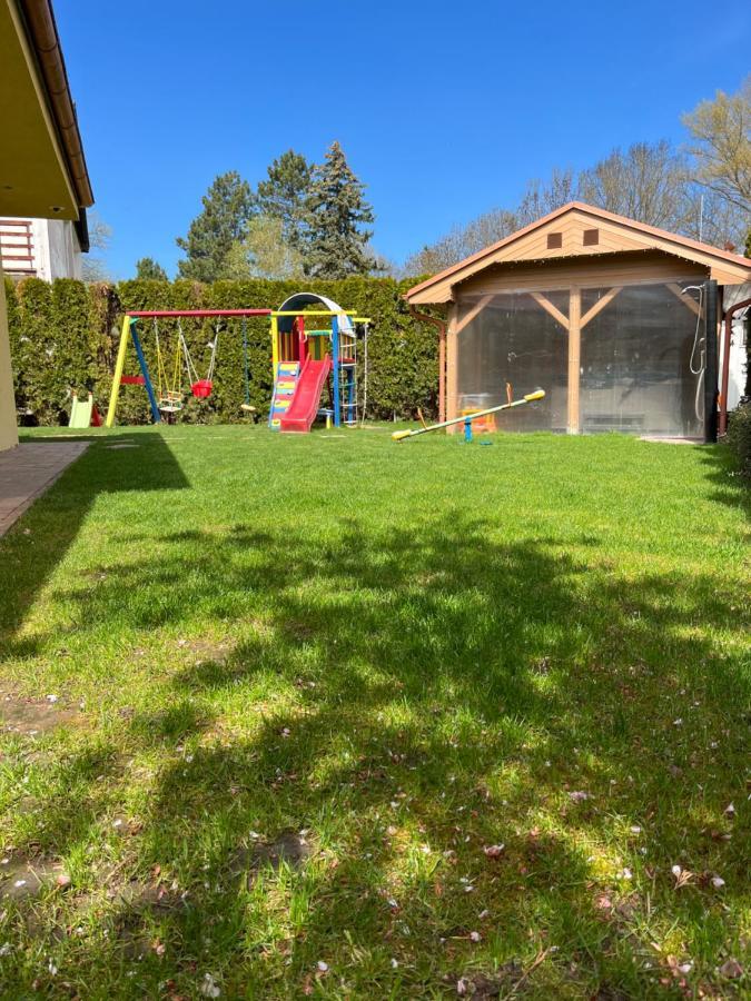 Villa Gracia Patince Buitenkant foto