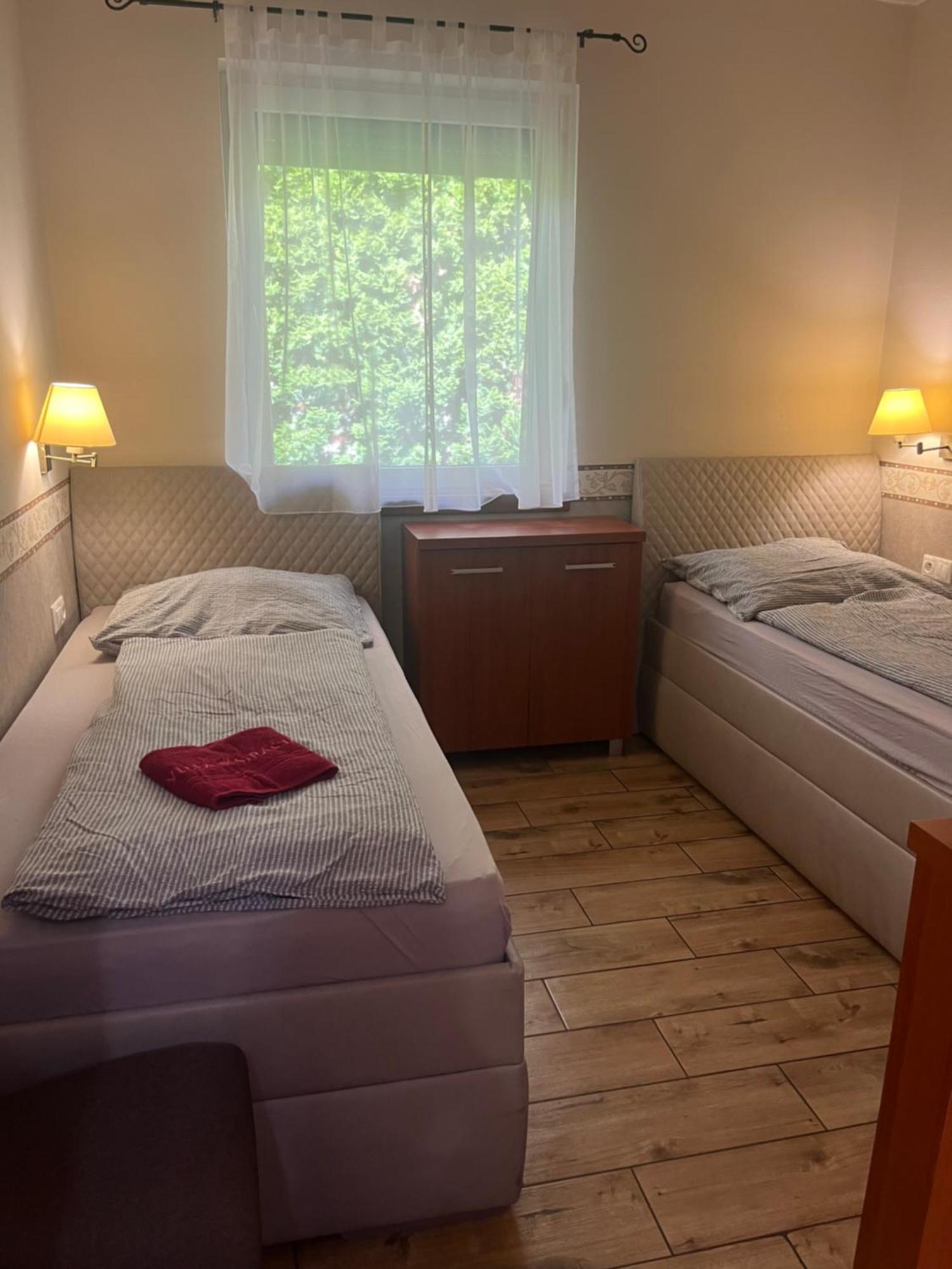 Villa Gracia Patince Buitenkant foto